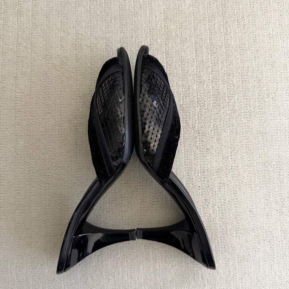 Vintage Gucci Black Open Toe Sequin Heels - Picture 3 of 7